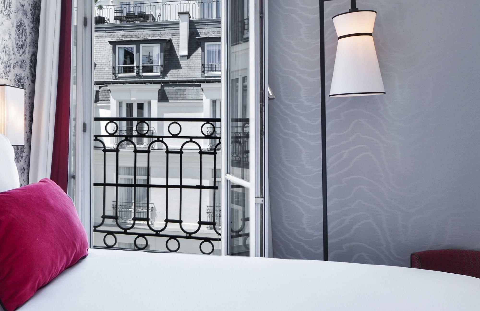 Hotel Maison Astor Paris, Curio Collection By Hilton 4*