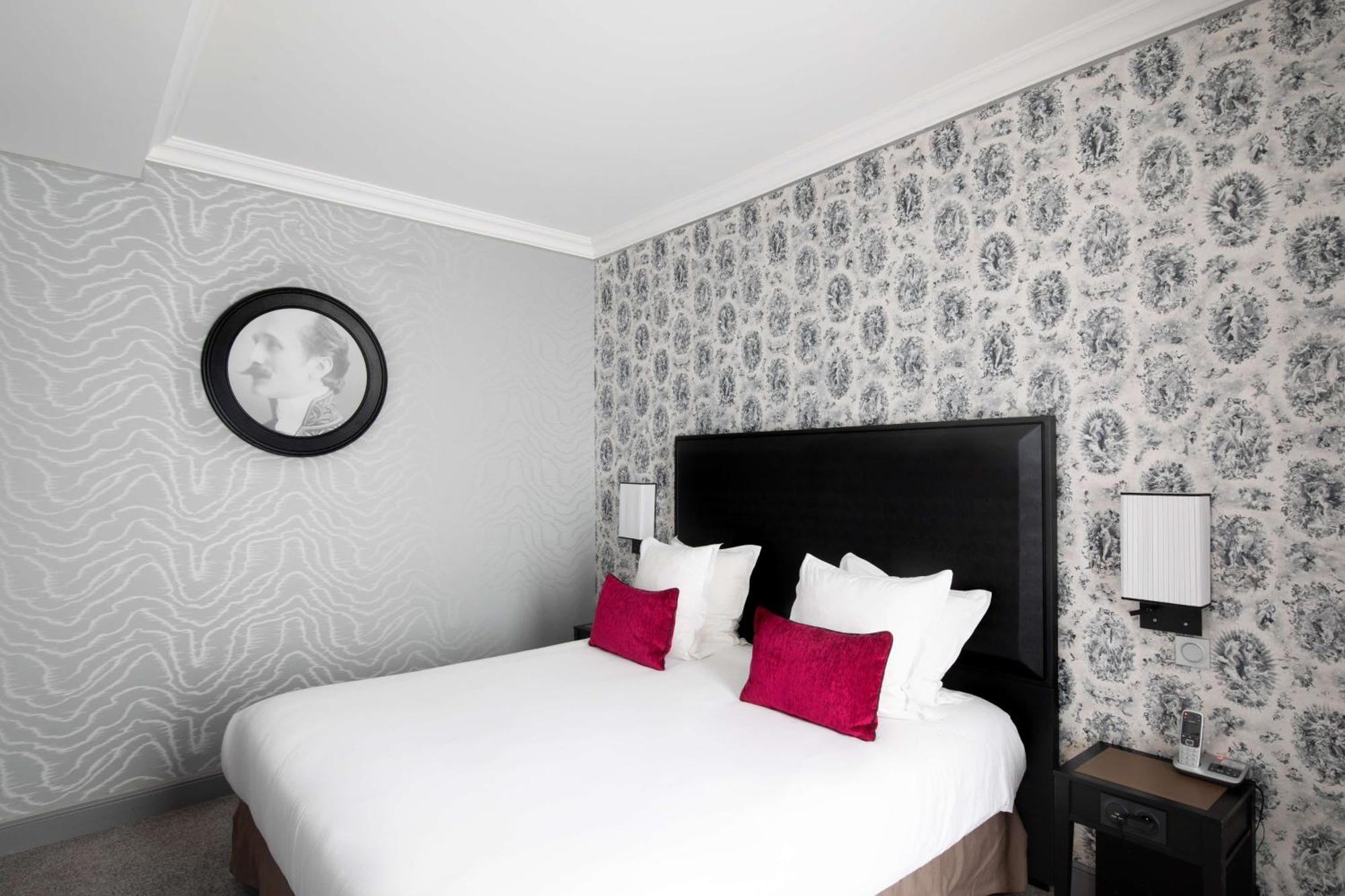 Hotel Maison Astor Paris, Curio Collection By Hilton Parigi