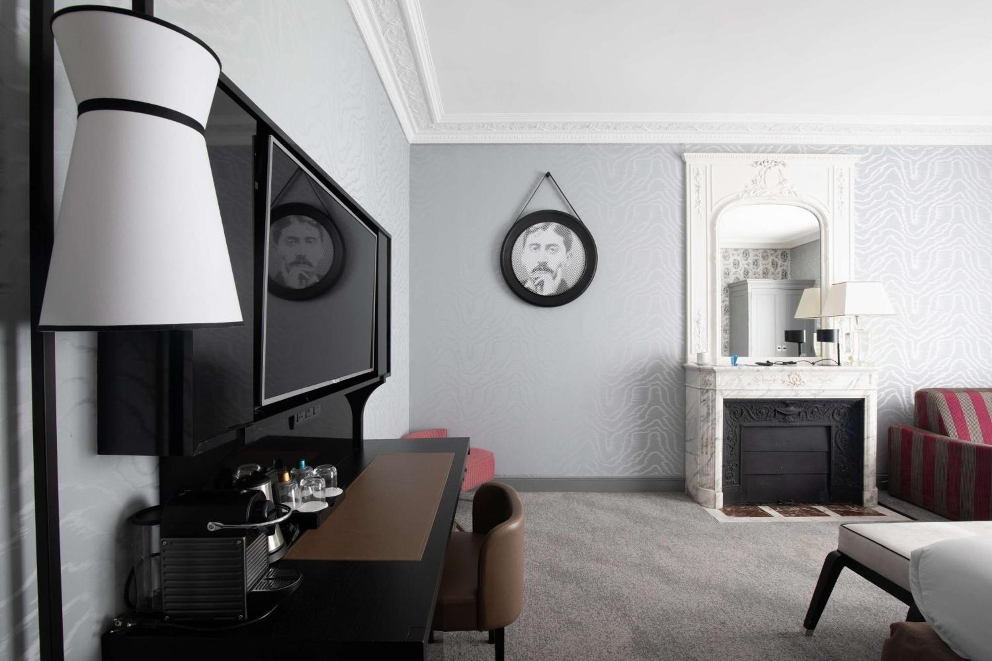Hotel Maison Astor Paris, Curio Collection By Hilton Parigi