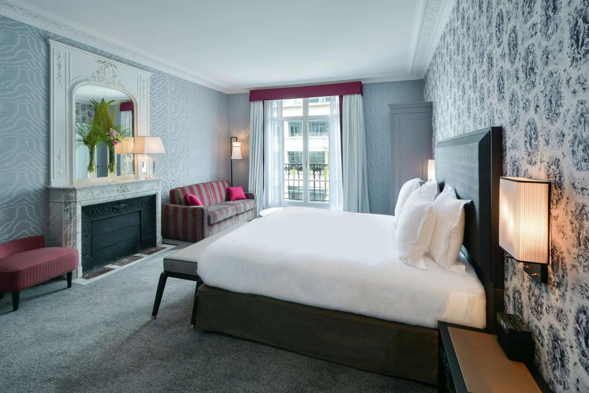 Hotel Maison Astor Paris, Curio Collection By Hilton 4*