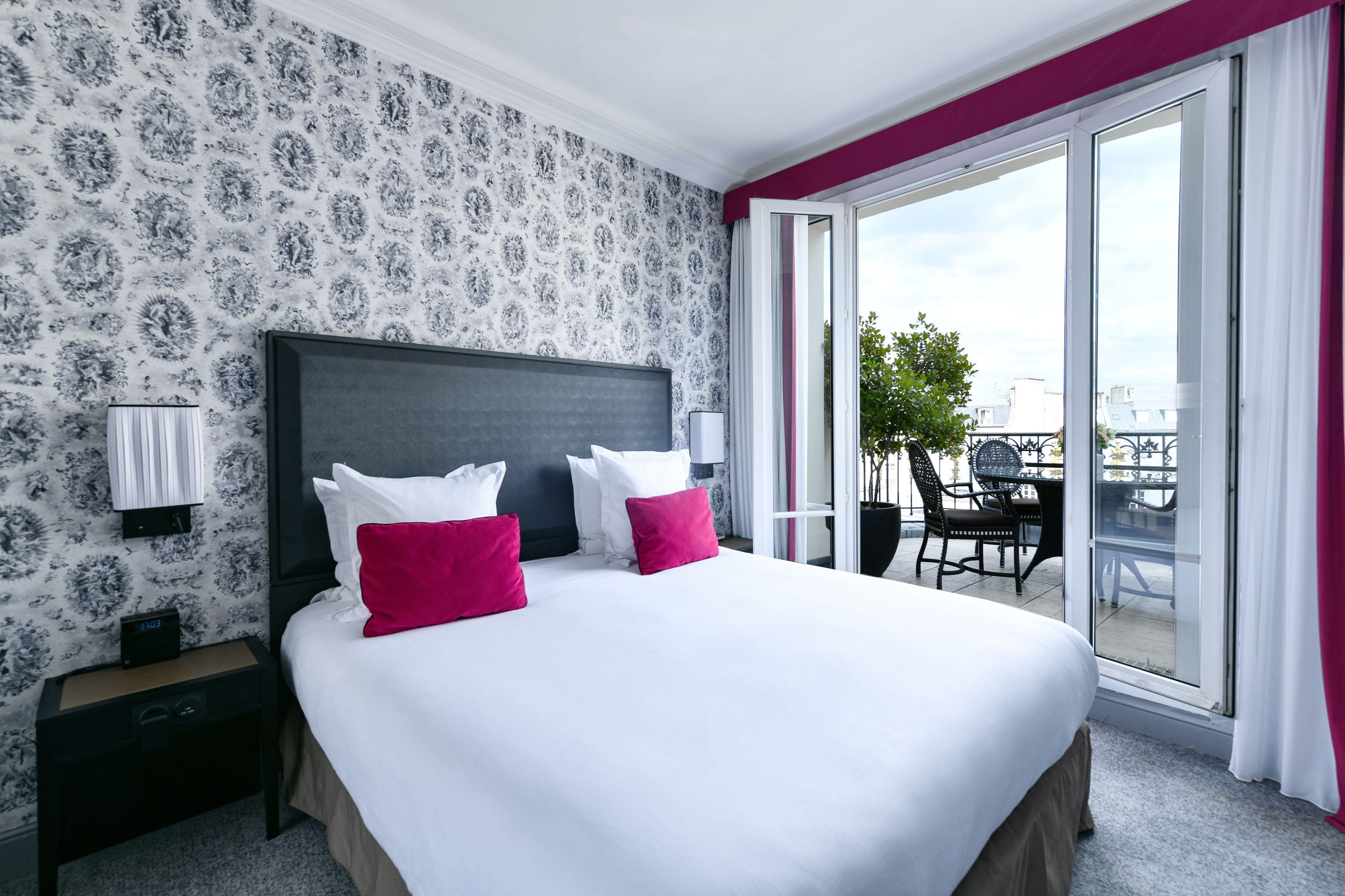 Hotel Maison Astor Paris, Curio Collection By Hilton 4*