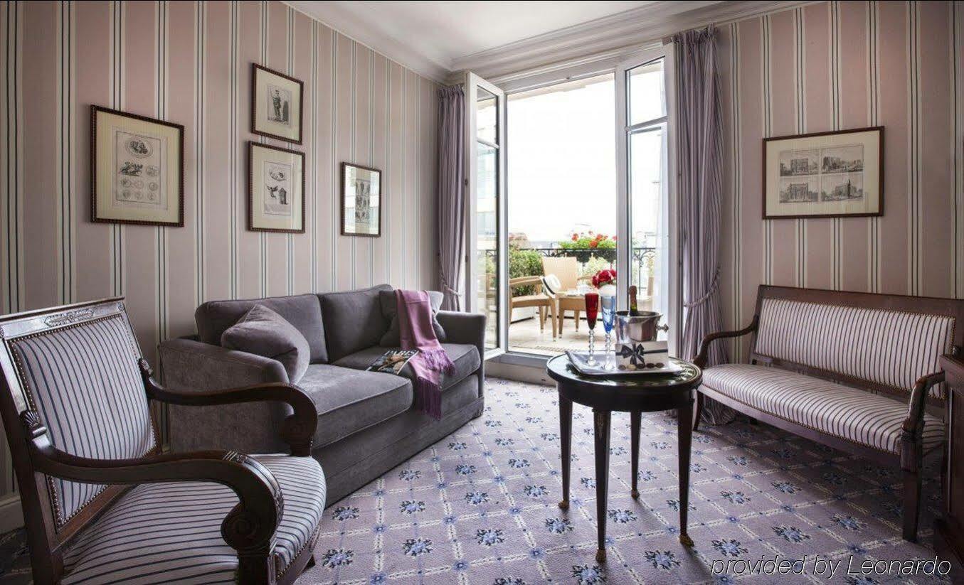 Hotel Maison Astor Paris, Curio Collection By Hilton Parigi